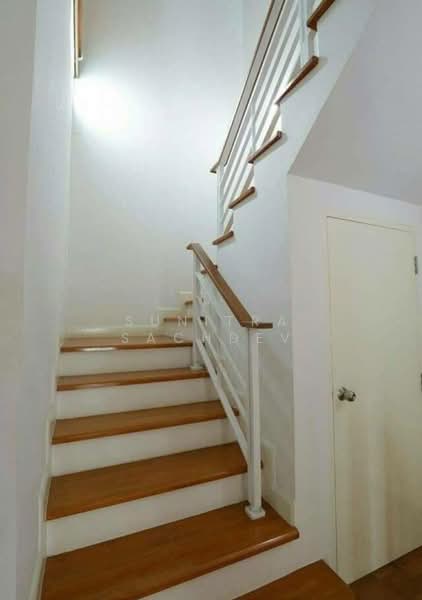 Baan Klang Muang S-Sense Onnuch-Wongwan, Bangkok, Lat Krabang Road, Lat Krabang, Bangkok, 3 Bedrooms, 167 sqm, Single Detached House For Sale, by Sunitra Sachdev, 500308997 - DDproperty.com