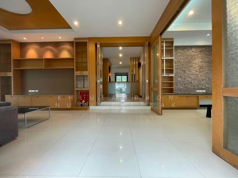 บ้าน 4-ห้องนอน, กรุงเทพ, จันทรเกษม, จตุจักร, กรุงเทพ, 450 ตร.ม., บ้านเดี่ยว ให้เช่า, โดย Khlueanphon Nukulsirisak, 500309085 - DDproperty.com
