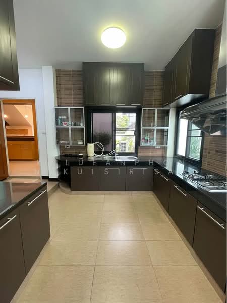 บ้าน 4-ห้องนอน, กรุงเทพ, จันทรเกษม, จตุจักร, กรุงเทพ, 450 ตร.ม., บ้านเดี่ยว ให้เช่า, โดย Khlueanphon Nukulsirisak, 500309085 - DDproperty.com