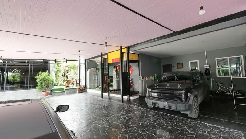undefined, Bangkok, Dok Mai, Prawet, Bangkok, 4 Bedrooms, 250 sqm, Single Detached House For Rent, by Khlueanphon Nukulsirisak, 500309088 - DDproperty.com