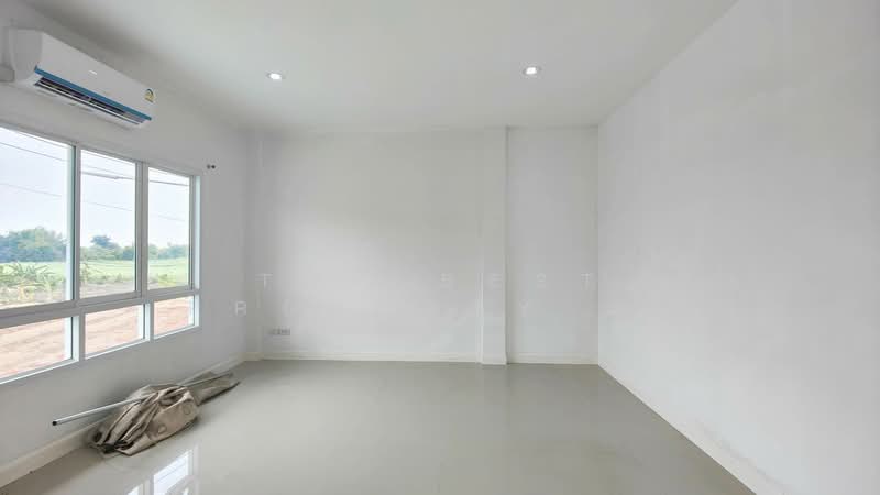 Roi Pruksa Kampangsan, Nakhon Pathom, Kamphaeng Saen, Nakhon Pathom, 3 Bedrooms, 100 sqm, Townhouse For Sale, by The Best Property มล, 500309102 - DDproperty.com