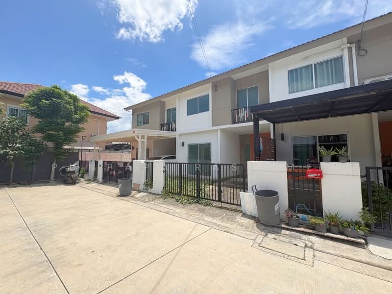 Baan Pruksa 112 Klongbangpai Station-Bangyai : บ้านพฤกษา 112 สถานีรถไฟฟ้าคลองบางไผ่-บางใหญ่, นนทบุรี, ถนนจันทร์ทองเอี่ยม, บางแม่นาง, บางใหญ่, นนทบุรี, 95 ตร.ม., ทาวน์เฮ้าส์ ขาย, โดย Punpapa Rassamee, 500309116 - DDproperty.com