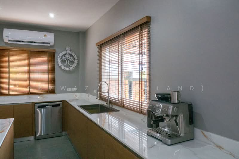 บ้านสมาร์ทโฮม 4 ห้องนอน ราไวย์ ภูเก็ต พร้อมโซลาร์ Fully Furnished, ภูเก็ต, ราไวย์, เมืองภูเก็ต, ภูเก็ต, 220 ตร.ม., บ้านเดี่ยว ขาย, โดย Fazwaz (Thailand) Co., Ltd., 500309149 - DDproperty.com