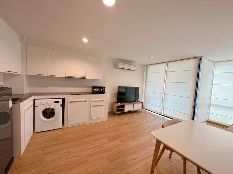 D65 Condominium, Bangkok, 396 Soi Sukhumvit 65 Sukhumvit Road, Phra Kanong Nua, Watthana, Bangkok, Studio, 35 sqm, Condo For Rent, by Agent Pla, 500309195 - DDproperty.com
