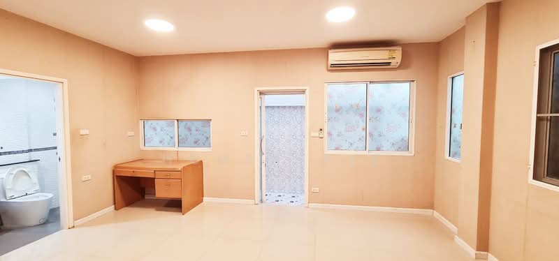 Wiranphat Exclusive, Bangkok, Nong Bon, Prawet, Bangkok, 4 Bedrooms, 240 sqm, Townhouse For Sale, by Home4sale, 500309206 - DDproperty.com