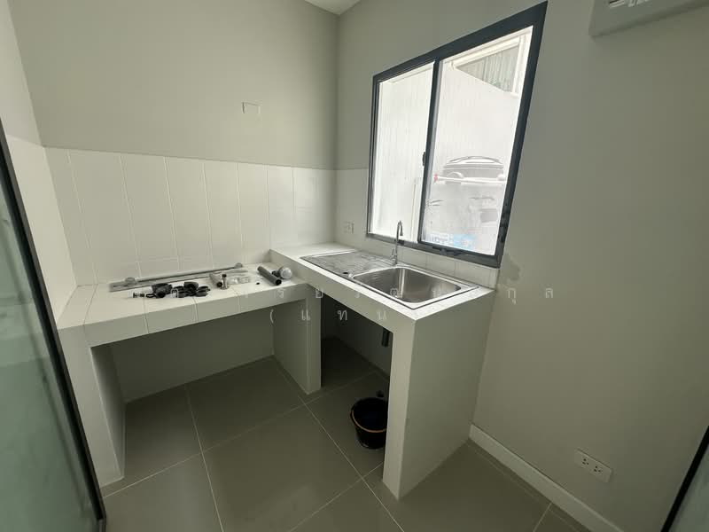 Baan Klang Muang Nawamin 42, Bangkok, Soi Nawamin 42, Nawamin Road, Khlong Kum, Bueng Kum, Bangkok, 3 Bedrooms, 149 sqm, Townhouse For Sale, by ฐิติ จริยวัฒนสกุล (แทน), 500309217 - DDproperty.com