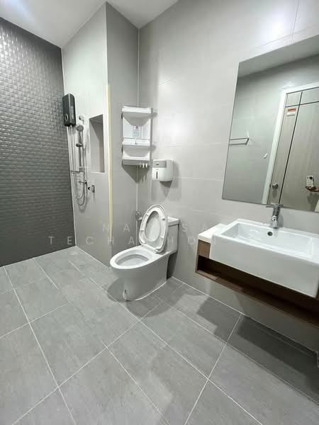 undefined, Bangkok, Wang Thonglang, Bangkok, 4 Bedrooms, 180 sqm, Townhouse For Rent, by Natasa Techathonthanakhun, 500309219 - DDproperty.com