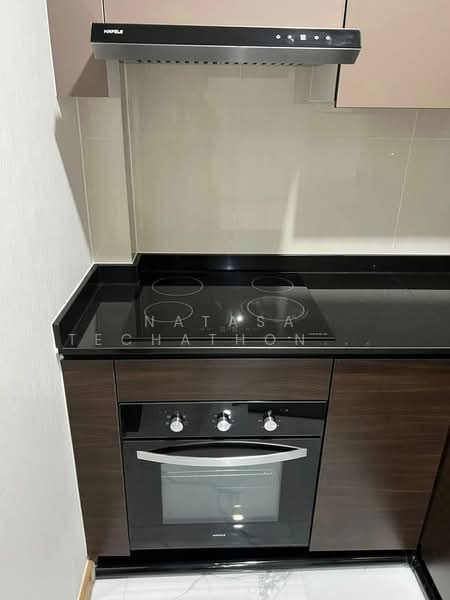 undefined, Bangkok, Wang Thonglang, Bangkok, 4 Bedrooms, 180 sqm, Townhouse For Rent, by Natasa Techathonthanakhun, 500309219 - DDproperty.com