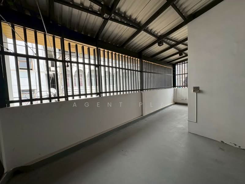 ให้เช่าบ้านเดี่ยว 3 ชั้น ใกล้ MRT สถานีหัวลำโพง (SPSAD3986), กรุงเทพ, รองเมือง, ปทุมวัน, กรุงเทพ, 220 ตร.ม., บ้านเดี่ยว ให้เช่า, โดย Agent Pla, 500309222 - DDproperty.com