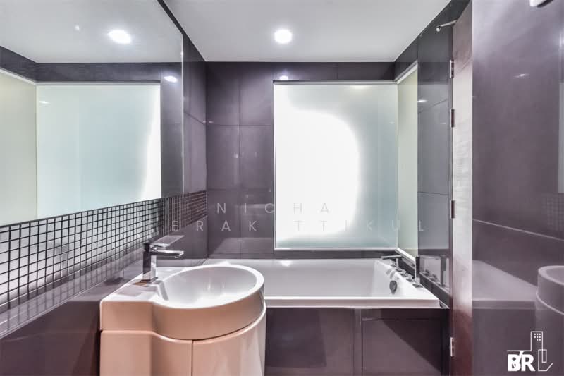 Rhythm Sathorn, Bangkok, 141 Soi Sathorn 21, Yan Nawa, Sathon, Bangkok, 1 Bedroom, 45 sqm, Condo For Rent, by Nicha Peerakittikul, 500309238 - DDproperty.com