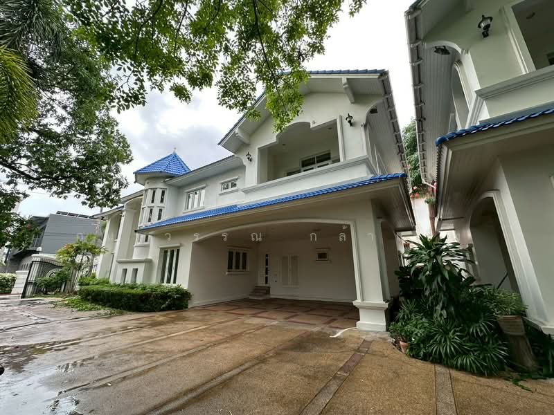Lakeside Villa 2, Samut Prakan, Soi Lakeside Villa Village 2, Bangna-Trad Road, Bang Kaeo, Bang Plee, Samut Prakan, 8 Bedrooms, 1,200 sqm, Single Detached House For Sale, by Kanokwan Klakhaeng, 500309256 - DDproperty.com