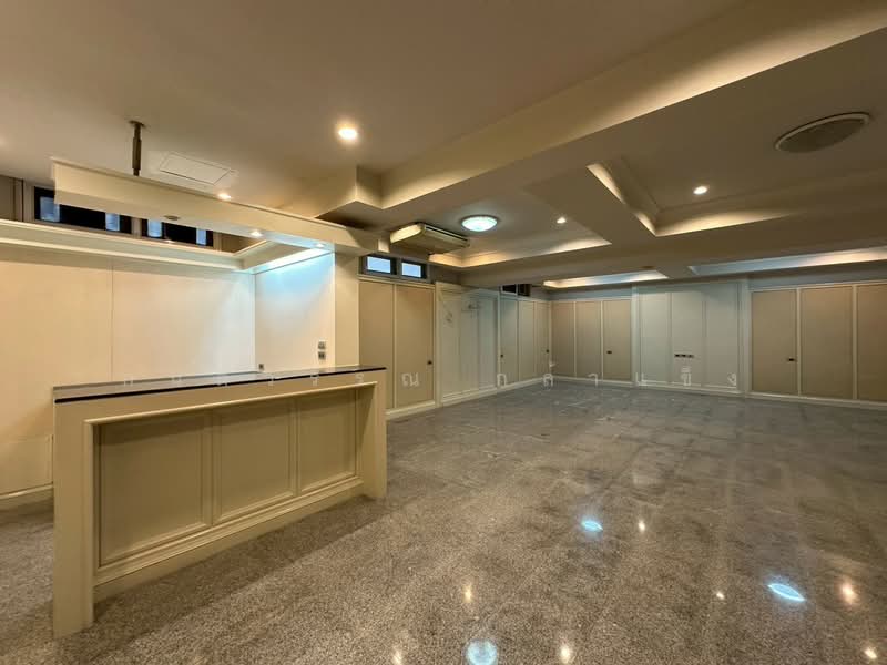 Lakeside Villa 2, Samut Prakan, Soi Lakeside Villa Village 2, Bangna-Trad Road, Bang Kaeo, Bang Plee, Samut Prakan, 8 Bedrooms, 1,200 sqm, Single Detached House For Sale, by Kanokwan Klakhaeng, 500309256 - DDproperty.com