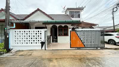 ขาย - ทาวน์เฮาส์มุม 3 ห้องนอน วิชิต ภูเก็ต Villa 3 ใกล้ Central Phuket, ภูเก็ต