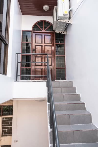 3-Story Townhouse for Rent near BTS Phra Khanong (200 meters) (SPSAD3987), Bangkok, Khlong Tan Nua, Watthana, Bangkok, 3 Bedrooms, 250 sqm, Townhouse For Rent, by Agent Pla, 500309304 - DDproperty.com