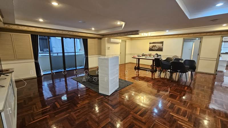 D.H.Grand Tower, Bangkok, Soi Prommit, Khlong Tan Nua, Watthana, Bangkok, 3 Bedrooms, 260 sqm, Condo For Rent, by BANGKOK PROPERTY AGENTS, 500309308 - DDproperty.com