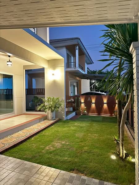 undefined, Bangkok, Saphan Sung, Bangkok, 3 Bedrooms, 180 sqm, Single Detached House For Sale, by Natasa Techathonthanakhun, 500309317 - DDproperty.com