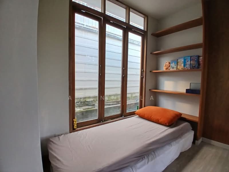 Modern-Japanese Style House for Rent in Chokchai 4 Area (SPSAD3988), Bangkok, Lat Phrao, Bangkok, 2 Bedrooms, 350 sqm, Single Detached House For Rent, by Agent Pla, 500309336 - DDproperty.com
