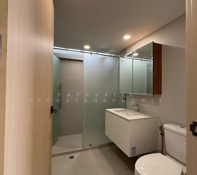 Supalai Place Sukhumvit 39, Bangkok, 175-179 Soi Sukhumvit 39 Sukhumvit Road, Khlong Tan Nua, Watthana, Bangkok, 2 Bedrooms, 135 sqm, Condo For Rent, by Pitchocha Kiatsinpon, 500309342 - DDproperty.com