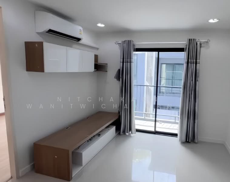 Zenith Place Sukhumvit 42: ซีนิธ เพลส สุขุมวิท 42, กรุงเทพ, ซอยสุขุมวิท 42 ถนนสุขุมวิท แขวงพระโขนง เขตคลองเตย กรุงเทพมหานคร, พระโขนง, คลองเตย, กรุงเทพ, 41 ตร.ม., คอนโด ขาย, โดย Nitchakarn Wanitwichakornkit , 500309361 - DDproperty.com