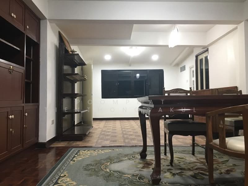 6-BR House, Bangkok, Saphan Sung, Bangkok, 6 Bedrooms, 500 sqm, Single Detached House For Sale, by Poomphat Tienthongsakul, 500309385 - DDproperty.com