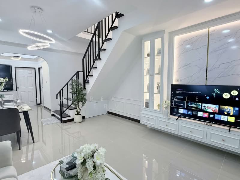 หมู่บ้านพัทยารุ่งเรือง, Chon Buri (Pattaya), Bang Lamung, Bang Lamung (Pattaya), Chon Buri (Pattaya), 2 Bedrooms, 90 sqm, Townhouse For Sale, by HOME Real Estate Service, 500309388 - DDproperty.com