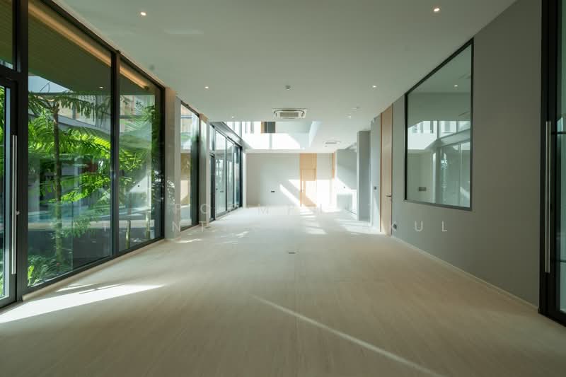Sonle Residences, Bangkok, Wong Sawang, Bang Sue, Bangkok, 6 Bedrooms, 1,595 sqm, Single Detached House For Sale, by Poomphat Tienthongsakul, 500309414 - DDproperty.com