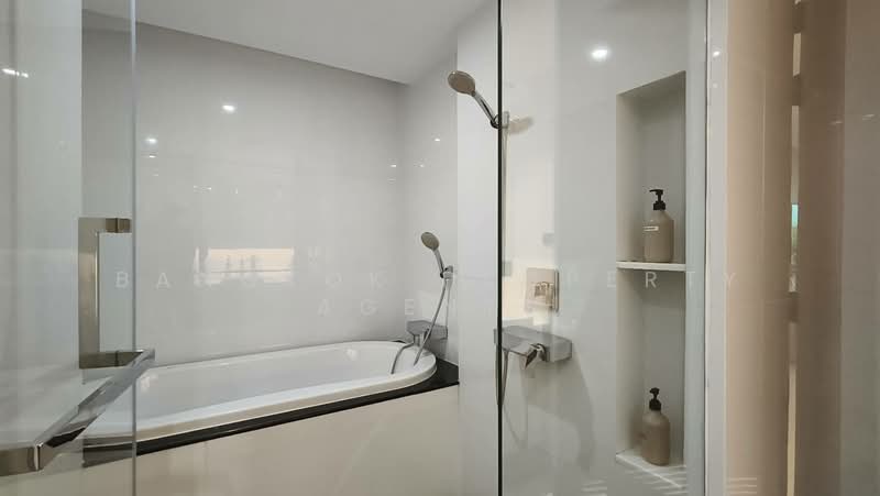 GM Residence, Bangkok, Soi Ekkamai 18, Khlong Tan Nua, Watthana, Bangkok, 2 Bedrooms, 110 sqm, Condo For Rent, by BANGKOK PROPERTY AGENTS, 500309434 - DDproperty.com