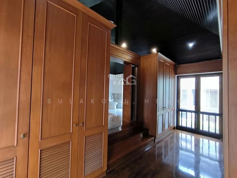 Beautiful 3-bedroom Villa with private swimming pool for rent, Bangkok, Khong Tan, Khlong Toei, Bangkok, 3 Bedrooms, 700 sqm, Villa For Rent, by Bulakorn Heng, 500309435 - DDproperty.com