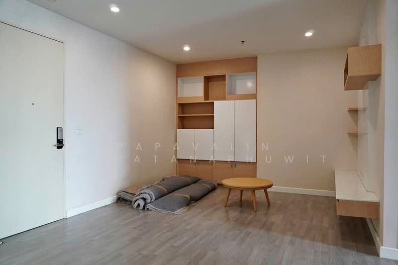 The Room BTS Wongwianyai, Bangkok, 44 KrungThonBuri Road, Khlong Ton Sai, Khlong San, Bangkok, 1 Bedroom, 58 sqm, Condo For Sale, by Papavalin Techatanaphuwit, 500309450 - DDproperty.com