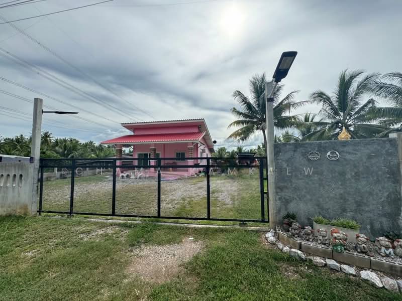 2-BR House, Prachuap Khiri Khan, Chaikasam, Bang Saphan, Prachuap Khiri Khan, 2 Bedrooms, 128 sqm, Single Detached House For Sale, by Chama Kamkaew, 500309453 - DDproperty.com