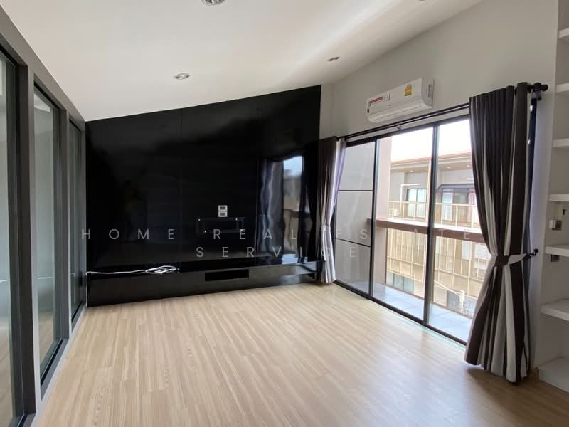Haus Niche Cheangwattana - Tiwanon, Nonthaburi, Pak Kret, Nonthaburi, 3 Bedrooms, 200 sqm, Single Detached House For Sale, by HOME Real Estate Service, 500309456 - DDproperty.com