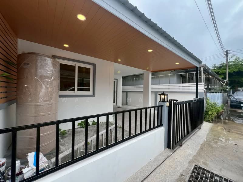 บ้านให้เช่า 2 ห้องนอน ฉลอง The Rich Villa Nabon พร้อมเฟอร์ครบ, ภูเก็ต, ฉลอง, เมืองภูเก็ต, ภูเก็ต, 136 ตร.ม., บ้านเดี่ยว ให้เช่า, โดย Fazwaz (Thailand) Co., Ltd., 500309474 - DDproperty.com