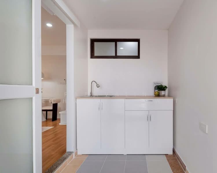 Lumpini Place Phahol-Saphankhwai, Bangkok, 171 Pradipat Road, Samsen Nai, Phaya Thai, Bangkok, 1 Bedroom, 35 sqm, Condo For Sale, by Papavalin Techatanaphuwit, 500309499 - DDproperty.com