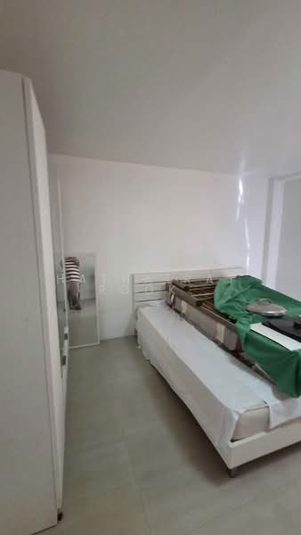 4-BR Townhouse, Bangkok, Nong Bon, Prawet, Bangkok, 4 Bedrooms, 325 sqm, Townhouse For Sale, by Hathairat Rookphan , 500309513 - DDproperty.com