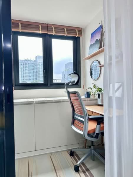 XT Huaikhwang, Bangkok, 244 Ratchadaphisek Road, Huai Khwang, Bangkok, 1 Bedroom, 35 sqm, Condo For Sale, by Hathairat Rookphan , 500309520 - DDproperty.com