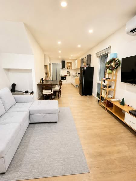 Modern Corner 2BR Townhome at Smileville X2 Bang Jo Near Robinson Thalang, Phuket, Sri Sunthon, Thalang, Phuket, 2 Bedrooms, 90 sqm, Townhouse For Rent, by Fazwaz (Thailand) Co., Ltd., 500309522 - DDproperty.com