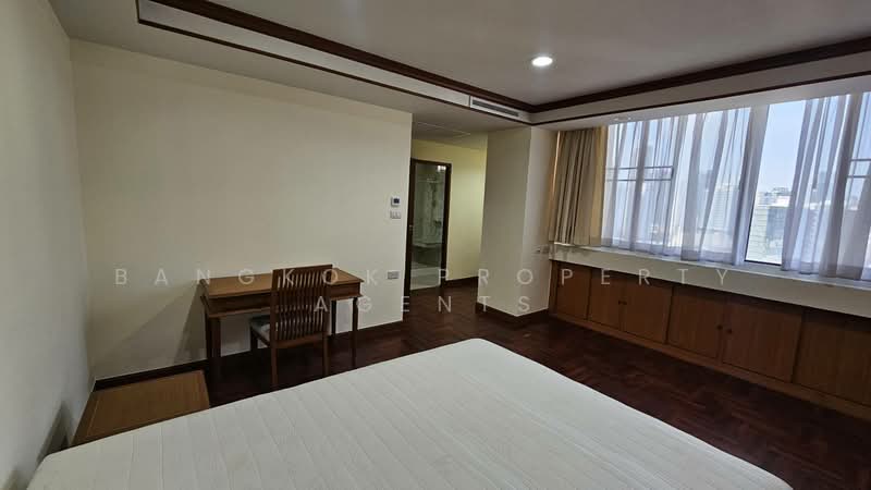 Ruamsuk Condominium, Bangkok, 12 Soi Athakravi, Khong Tan, Khlong Toei, Bangkok, 3 Bedrooms, 330 sqm, Condo For Rent, by BANGKOK PROPERTY AGENTS, 500309527 - DDproperty.com