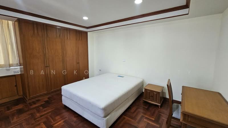 Ruamsuk Condominium, Bangkok, 12 Soi Athakravi, Khong Tan, Khlong Toei, Bangkok, 3 Bedrooms, 330 sqm, Condo For Rent, by BANGKOK PROPERTY AGENTS, 500309527 - DDproperty.com