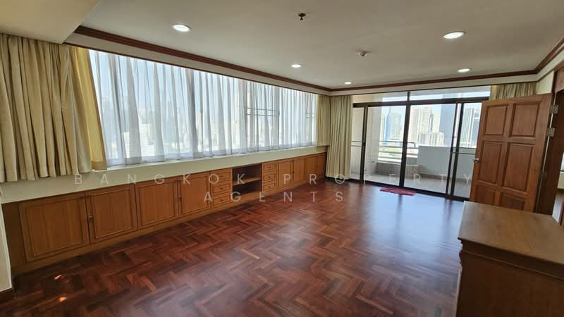 Ruamsuk Condominium, Bangkok, 12 Soi Athakravi, Khong Tan, Khlong Toei, Bangkok, 3 Bedrooms, 330 sqm, Condo For Rent, by BANGKOK PROPERTY AGENTS, 500309527 - DDproperty.com