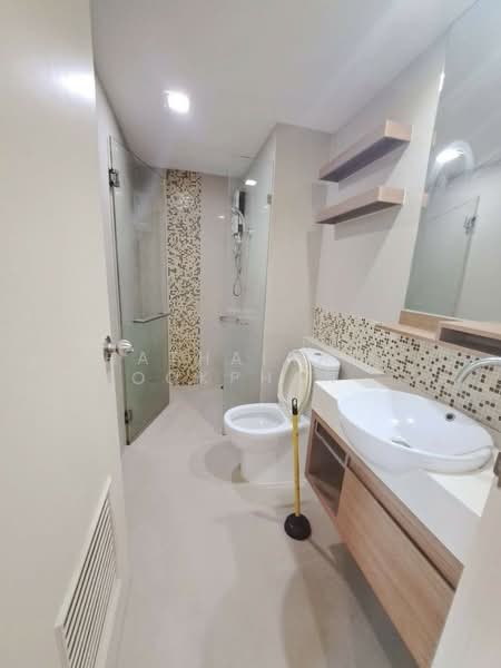 Abstracts Sukhumvit 66/1 condominium, Bangkok, Sukhumvit, Bang Na, Bangkok, 2 Bedrooms, 51 sqm, Condo For Rent, by Hathairat Rookphan , 500309532 - DDproperty.com