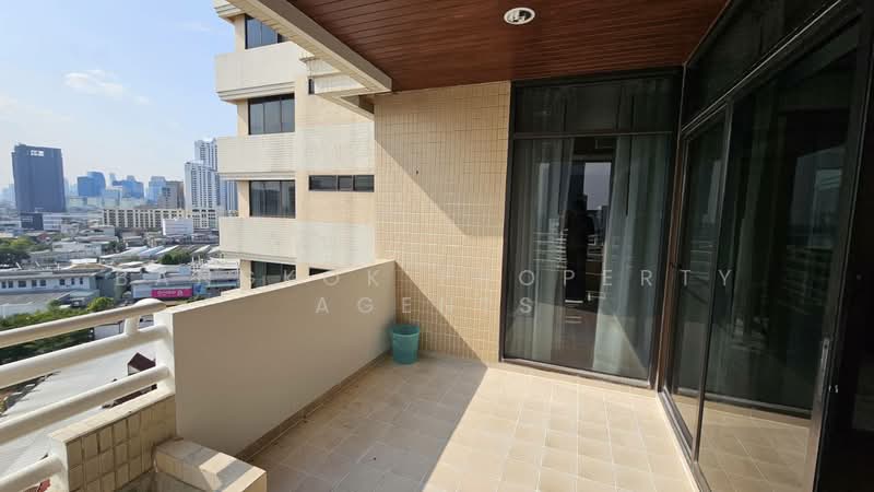 Ruamsuk Condominium, Bangkok, 12 Soi Athakravi, Khong Tan, Khlong Toei, Bangkok, 3 Bedrooms, 316 sqm, Condo For Rent, by BANGKOK PROPERTY AGENTS, 500309545 - DDproperty.com