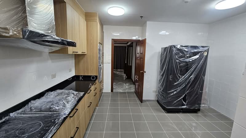 Ruamsuk Condominium, Bangkok, 12 Soi Athakravi, Khong Tan, Khlong Toei, Bangkok, 3 Bedrooms, 316 sqm, Condo For Rent, by BANGKOK PROPERTY AGENTS, 500309545 - DDproperty.com
