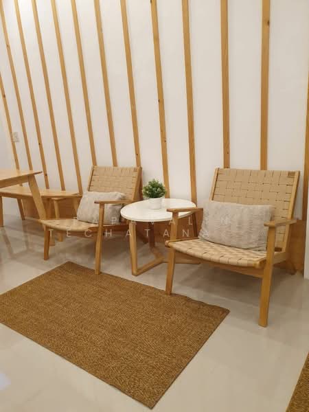 3-BR Townhouse, Bangkok, Khan Na Yao, Bangkok, 3 Bedrooms, 204 sqm, Townhouse For Sale, by Papavalin Techatanaphuwit, 500309555 - DDproperty.com
