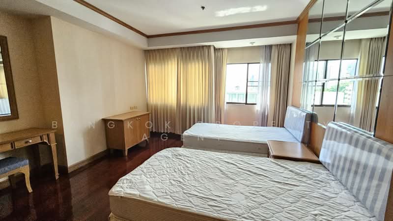 S.R. Place, Bangkok, Soi Thonglor 11, Khlong Tan Nua, Watthana, Bangkok, 2 Bedrooms, 130 sqm, Condo For Rent, by BANGKOK PROPERTY AGENTS, 500309562 - DDproperty.com