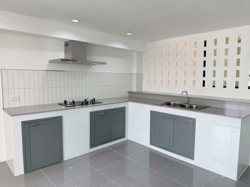 4.5-story townhome for sale with private elevator, Sukhumvit 101, Bangkok, Bang Chak, Phra Khanong, Bangkok, 4 Bedrooms, 450 sqm, Townhouse For Sale, by ตะวัน ขันเงิน, 500309577 - DDproperty.com
