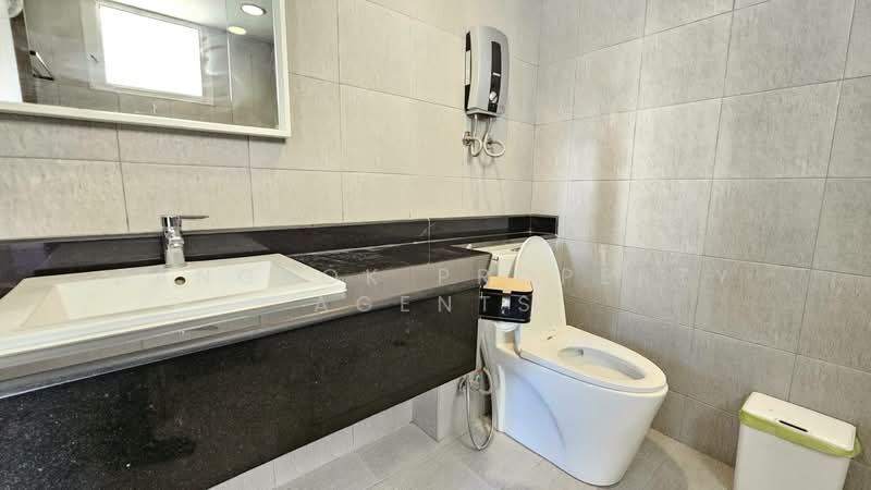 Tai Ping Towers, Bangkok, 582 Soi Sukhumvit 63, Khlong Tan Nua, Watthana, Bangkok, 3 Bedrooms, 145 sqm, Condo For Rent, by BANGKOK PROPERTY AGENTS, 500309587 - DDproperty.com
