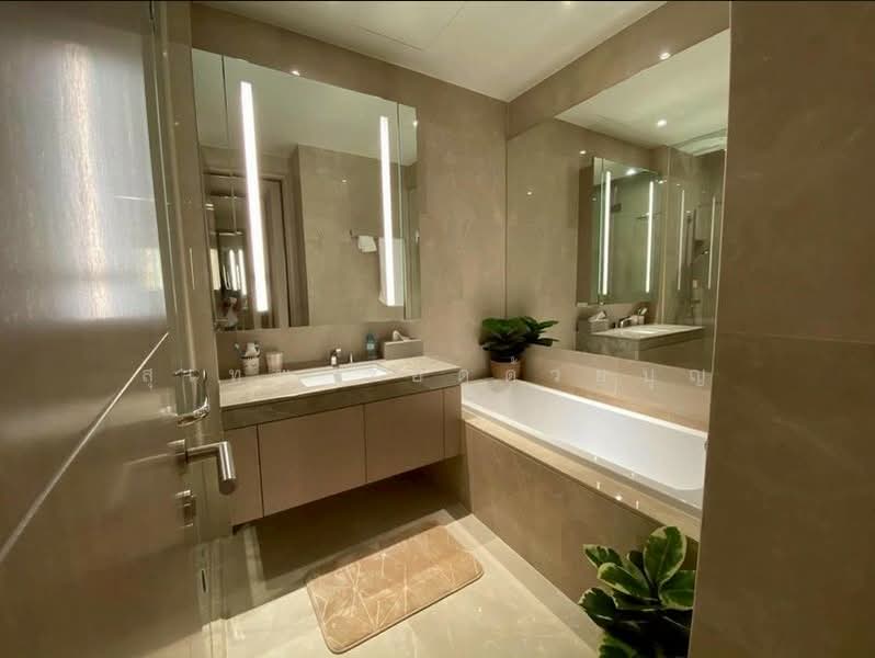Magnolias Waterfront Residences, Bangkok, 259 Charoen Nakhon Road, Khlong Ton Sai, Khlong San, Bangkok, 3 Bedrooms, 144 sqm, Condo For Rent, by Sutep Rodduaybun, 500309593 - DDproperty.com