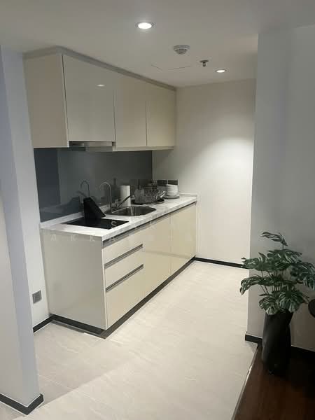 The Private Residence Rajdamri, Bangkok, Soi Sarasin 2, Sarasin Road, Lumphini, Pathum Wan, Bangkok, 1 Bedroom, 70 sqm, Condo For Rent, by Sakan Akkara-aektalin, 500309594 - DDproperty.com