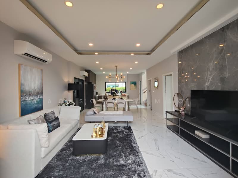 Lake Serene Rama II (Phase 4), Samut Sakhon, Rama ll Road, Bang Nam Chut, Muang Samut Sakhon, Samut Sakhon, 4 Bedrooms, 300 sqm, Townhouse For Sale, by Adisorn Eamso, 500309621 - DDproperty.com