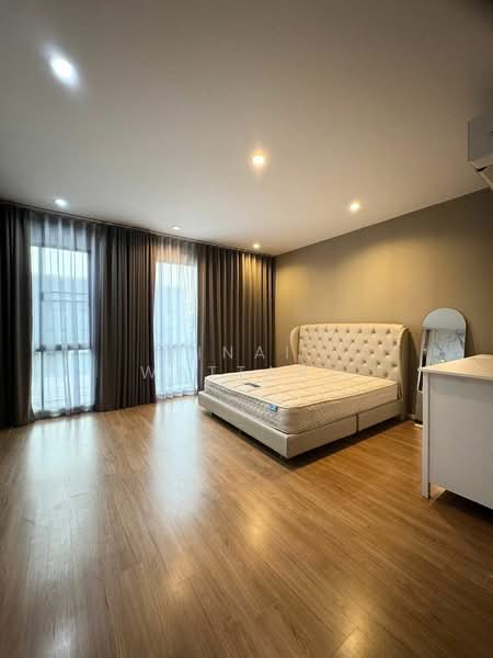 Baan Klang Muang Ladprao-Serithai, Bangkok, 8-2 Soi Serithai 52, Khan Na Yao, Bangkok, 3 Bedrooms, 152 sqm, Townhouse For Sale, by Vinai  Wattana, 500309655 - DDproperty.com